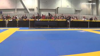 PATRICK BANAISE vs ROBERT LAWRENCE 2019 World Master IBJJF Jiu-Jitsu Championship