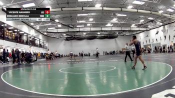 133 lbs Champ. Round 1 - Vicente Navarro, Henry Ford College vs Emiliano Bedolla, Trine