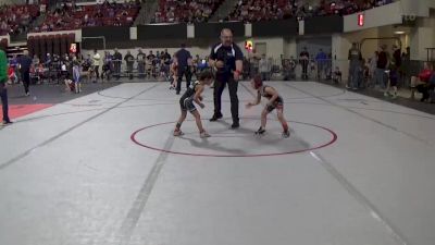 46 lbs Champ. Round 2 - Braxton Suarez, Moses Lake Wrestling Club vs Elias McEwen, Mine Yard Dogs Wrestling Club