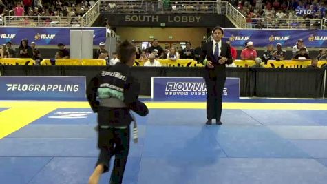 Maddex Sloan Villalvazo vs Ryan Raul Verges 2026 Pan Kids Jiu-Jitsu IBJJF Championship