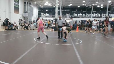 122 lbs Rr Rnd 1 - Logan Forgatch, Scorpions - HSC vs Christopher Leone, VHW Red - HSC