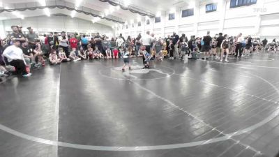 40 lbs Semifinal - Jaxxon Och, Phoenix Wrestling Club-Yth vs Ava Rosario, EP Rattlers-Yth