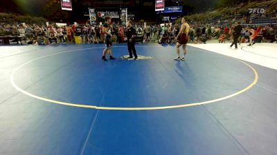 215 lbs Cons 32 #1 - Dominic Heim, MN vs Everett Mcclelland, IN