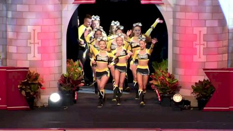 Top Gun All Stars - Fierce 5 [2018 L5 Senior Small Coed Day 1] UCA International All Star Cheerleading Championship