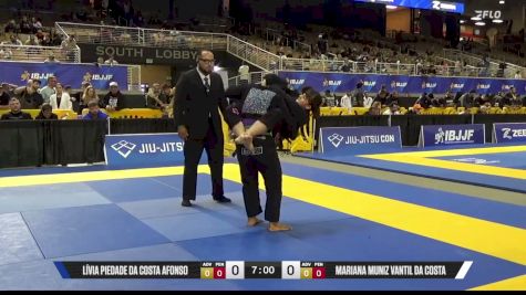 Mariana Muniz Vantil Da Costa vs Lívia Piedade Da Costa Afonso 2026 Pan Jiu Jitsu IBJJF Championship