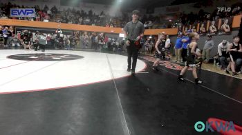 46 lbs Consi Of 16 #2 - Liliana Villavicencio, ARDMORE TAKEDOWN CLUB vs Caelan Newcomb, Noble Takedown Club