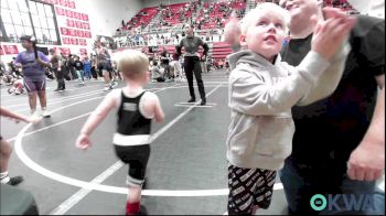 40 lbs Consi Of 8 #1 - Spencer McLendon, Team Nomad vs Erik Avila, Ponca City Wildcat Wrestling