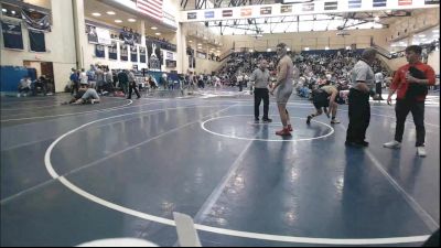 215 lbs Round Of 32 - Decker Bechtold, Owen J. Roberts vs James Bozzi, Bethlehem Catholic