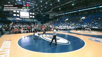 150 lbs Finals (8 Team) - Aiden Noyes, Oak Park (O.P.-River Forest) vs Jayden Hernandez, St. Charles (East)