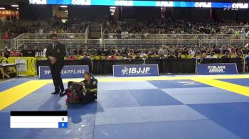 SOFIA RODRIGUES RANGEL CARVALHO vs IRIE ANAHI MAZAS 2024 Pan Kids Jiu-Jitsu IBJJF Championship