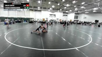 174 lbs Champ. Round 1 - Chase Vanderlinden, Unattached vs Miles Curtis, Grand Valley State