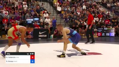 61 kg Quarterfinal - Aden Valencia, CART/TMWC vs Seth Gross, Sunkist Kids Wrestling Club