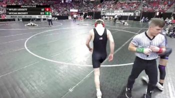 D1-132 lbs Champ. Round 1 - Myles Leggett, Kenosha Indian Trail vs Mycah Beckett, De Pere