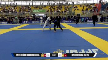 Henrique Boeira Delfino vs Kavyn Vitório Rodrigues Guirra 2025 Brasileiro Jiu-Jitsu IBJJF