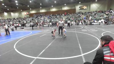 43 lbs Consi Of 8 #2 - Maddox Rodriguez, The Valley WC vs Santiago Valencia, Cougar Wrestling Club