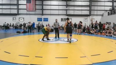 215 lbs 1 - Slevenn Hernandez, JAMES ISLAND WRESTLING CLUB vs Tijuan L Powell, GREAT BRIDGE WRESTLING CLUB