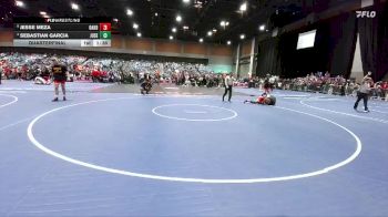 165 lbs Quarterfinal - Jesse Meza, Oakdale vs Sebastian Garcia, Junipero Serra