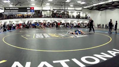 138B Champ. Round 1 - Naomi Grummet, Albion University vs Eva Sepulveda, Muskegon Community College