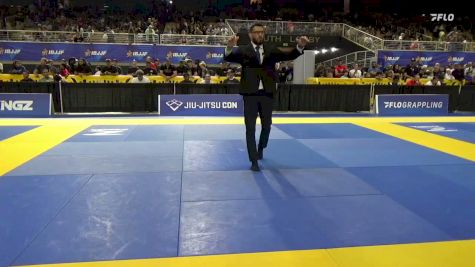 Zoe Marlene Barnhardt vs Arabella Grace Daen Brackett 2026 Pan Kids Jiu-Jitsu IBJJF Championship