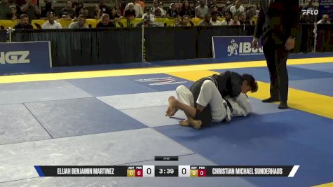 Christian Michael Sunderhaus vs Elijah Benjamin Martinez 2025 Pan Kids Jiu-Jitsu IBJJF Championship