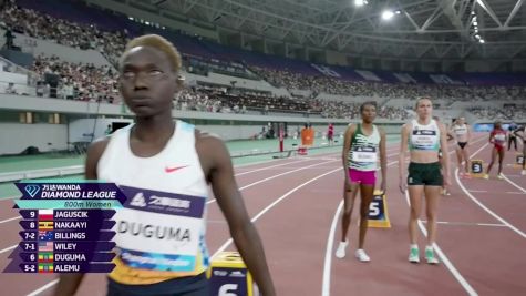 Professional Women's 800m, Finals 1