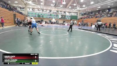 285 lbs Quarterfinal - David Choy, Torrey Pines vs David Chavez, Rancho Bernardo