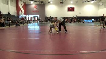 141 lbs Cons. Semis (16 Team) - Chase Claassen, Santa Rosa Junior College vs Julian Hernandez, Chabot College