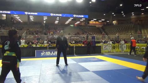 Easton Michael Dewey Zimmerman vs Benjamin Xavier Vivens 2025 Pan Kids Jiu-Jitsu IBJJF Championship