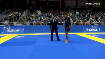 AUSTIN RASHAD BAKER vs GUILHERME WILSON S. CORDIVIOLA 2021 World IBJJF Jiu-Jitsu No-Gi Championship