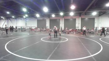 40 lbs Quarterfinal - Kynzlee Alvarado, Golden Backs MRTC vs Isiah Saavedra, Top Rank Hammers