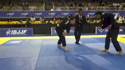 Jesiah Joshua Tubby vs José Arthur Santiago Costa 2026 Pan Jiu Jitsu IBJJF Championship