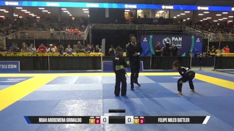 Felipe Miles Sattler vs Noah Arosemena Grimaldo 2025 Pan Kids Jiu-Jitsu IBJJF Championship