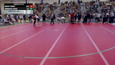 285 lbs Champ. Round 2 - Jeremiah Chuol, Iowa Lakes Community College vs Brody Perry, UW-Eau Claire