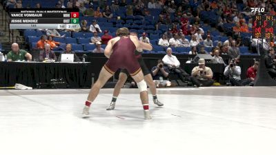 141 lbs Quarters & 1st Wb (16 Team) - Jesse Mendez, Ohio State vs Vance Vombaur, Minnesota
