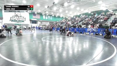 126 lbs Semifinal - Uriel Cruz, Paloma Valley vs Daniel Godinez, Rio Mesa