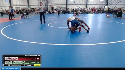 Silver 141 lbs Cons. Round 3 - Jimmy Macias, Nebraska Wesleyan vs Carlos Valenzuela, North Iowa Area Community College