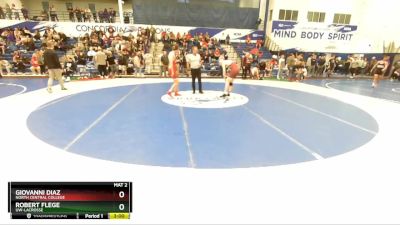 165 lbs Champ. Round 1 - Robert Flege, UW-LaCrosse vs Giovanni Diaz, North Central College