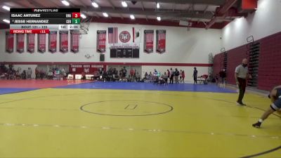 125 lbs Champ. Round 2 - Isaac Antunez, Unattached vs Jesse Hernandez, Cerritos College