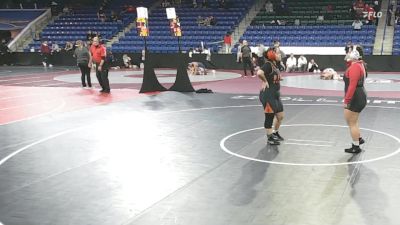 185 lbs Consi Of 8 #2 - Maria De Melo Barros, Salem vs Ninoshca Ramos, Greater Lawrence