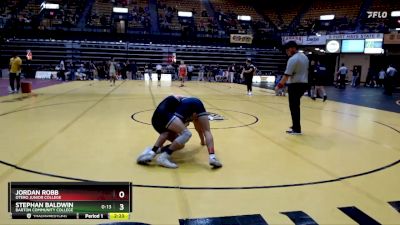 141 lbs Champ. Round 1 - Jordan Robb, Otero Junior College vs Stephan Baldwin, Barton Community College