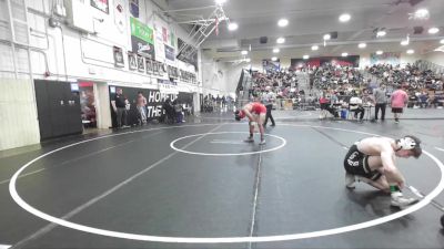 132 lbs Champ. Round 2 - Barack Bracamontes, Savanna vs Robert Garcia, Servite