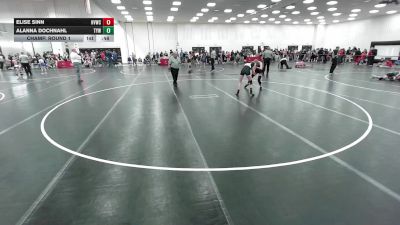 100-105 lbs Champ. Round 1 - Alanna Dochnahl, Tomah Youth Wrestling vs Elise Sinn, Holmen Viking Wrestling Club