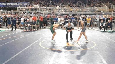 120 1A Champ. Round 1 - Damian Quinonez, Mount Dora vs Benito Barnhart, St. John Neumann