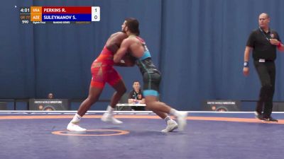 77 kg 1/8 - Ravaughn Perkins, USA vs Sanan Suleymanov, AZE