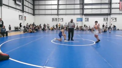 106 lbs Round 3 (3 Team) - Mateus Erazo, BLACKHAWK WRESTLING CLUB vs Maddox Moore, GREAT NECK WRESTLING CLUB GREEN