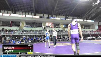 132 lbs Round 3 (4 Team) - Chase Cole, Lincoln East vs Jesus Ochoa, Grand Island JV