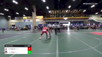 235 lbs Round Of 32 - Garret Negron, Montclair State vs Landon Gray, East Carolina