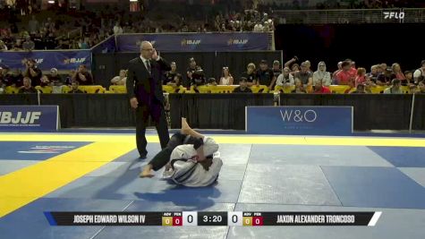 Jaxon Alexander Troncoso vs Joseph Edward Wilson IV 2026 Pan Kids Jiu-Jitsu IBJJF Championship