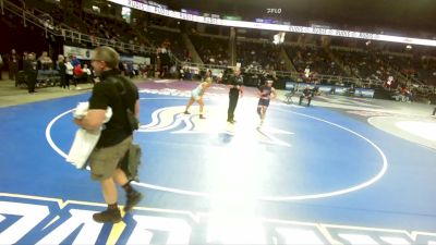 132 lbs Cons. Round 1 - Evelin Torres-Reyes, Bellport vs Kelly Mahecha, Arlington