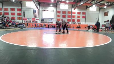 215 lbs Quarterfinal - Carterious Guyton, Belleville (West) vs Jason Halton, Belleville (East)